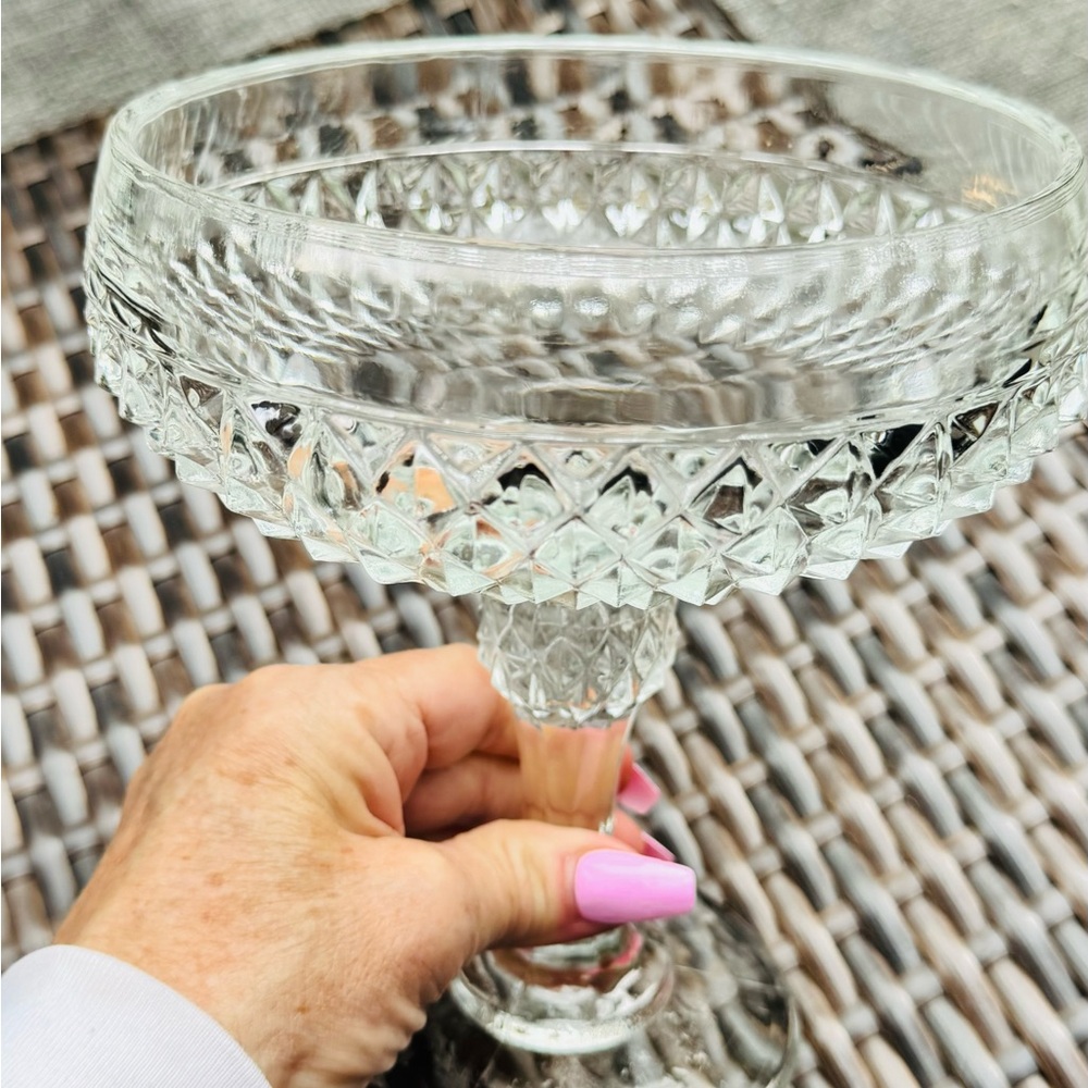 Indiana Glass VINTAGE Diamond Point Pedestal Clear Compote Serving Dish - Picture 3 of 14